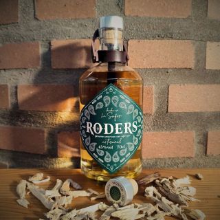 Ginebra Roders Roble Americano  (75cl · 43%)