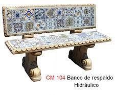 Banco respaldo azulejo hidráulico