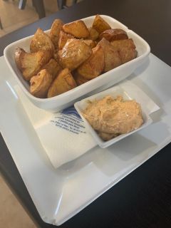 Kartoffelecken mit pikanter soBe