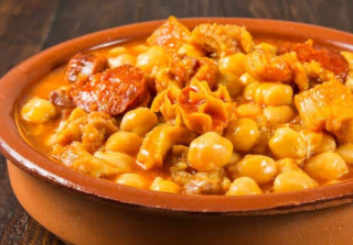 Callos con garbanzos