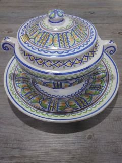 Soperas con plato de cerámica de Gimeno