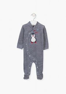 Pijama de rayas con pingüino para recién nacida