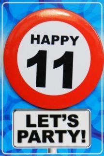 Tarjeta de cumpleaños con chapa happy 11