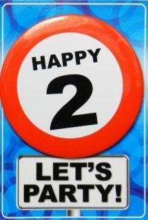 Tarjeta de cumpleaños con chapa happy 2