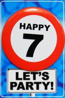 Tarjeta de cumpleaños con chapa happy 7