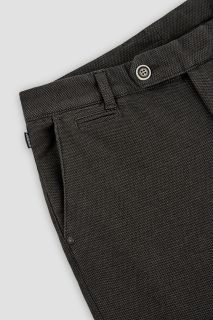 Pantalón Crocquer chino slim fit punto verde oilva