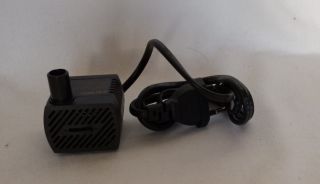 Bomba sumergible 400 l/h A. max. 80 cm.