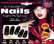 Uñas postizas en negro