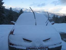 Mantenimiento del vehículo cuando llega la nieve y el frío