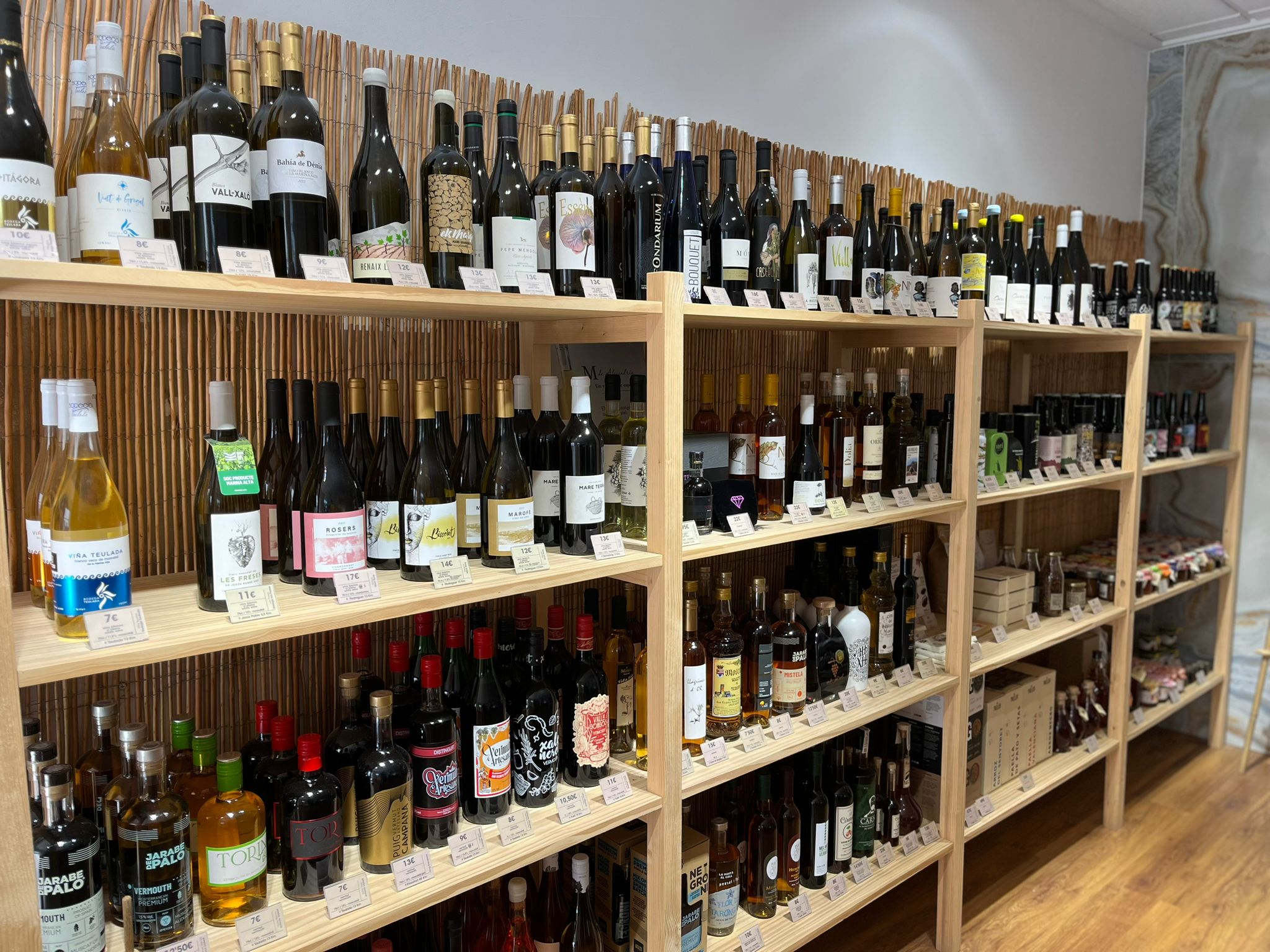 Foto Melicatesen, Magasin de vins à Dénia